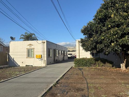 236 Locust St, Watsonville, CA, 95076 | Card Image