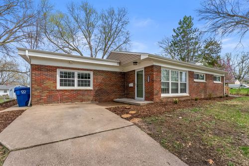 2511 Belle Ave, Davenport, IA, 52803-2117 | Card Image