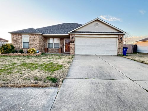 1105 Bittercress Dr, North Little Rock, AR, 72117-9758 | Card Image