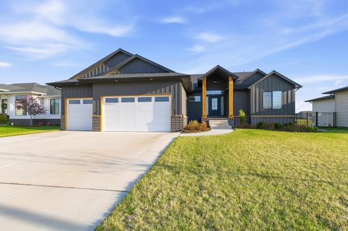 9650 W Wilkinson St, Maize, KS, 67101-3400 | Card Image