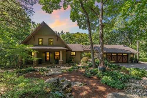 37 Hillside Dr, Pacific, MO, 63069-5039 | Card Image