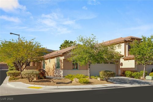 957 Ambrosia Dr, Las Vegas, NV, 89138-8012 | Card Image