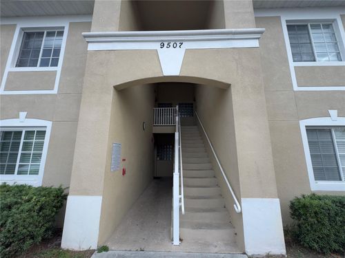 201-9507 Amberdale Ct, RIVERVIEW, FL, 33578-4171 | Card Image