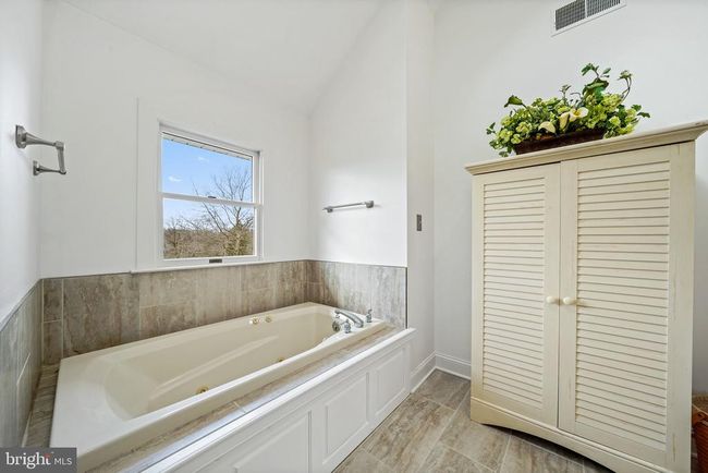 175 Ellicott Rd, House other with 5 bedrooms, 5 bathrooms and null parking in AVONDALE PA | Image 41