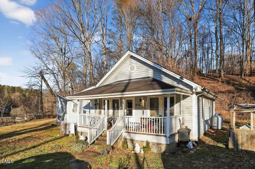 860 Virginia Rd, Marion, NC, 28752-3264 | Card Image