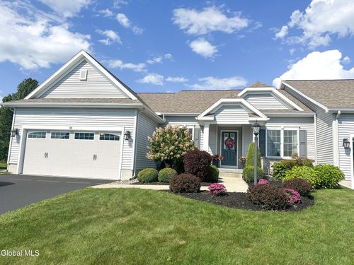 24 Parkview Dr, Mechanicville, NY, 12118-3744 | Card Image