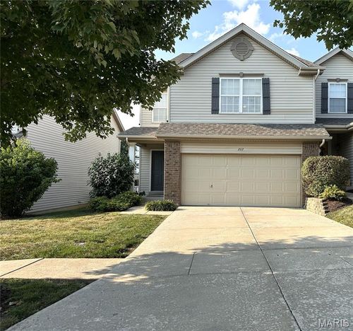 207 Shady Rock Lane, O'Fallon, MO, 63368 | Card Image