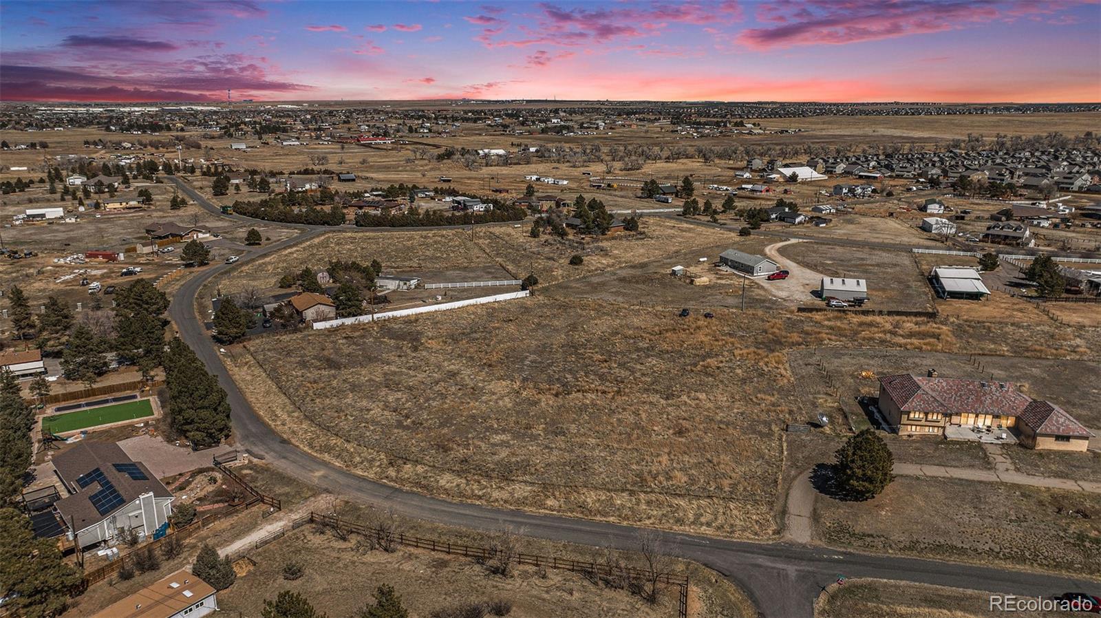 Land in Aurora