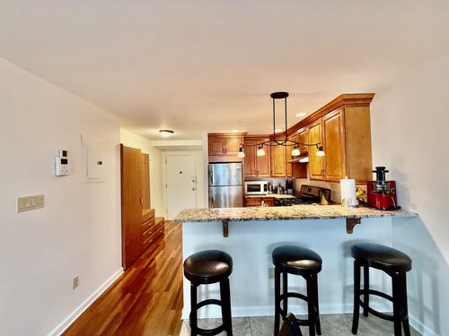 apt-3a-6248 60th Pl, Ridgewood, NY, 11385-2289 | Card Image