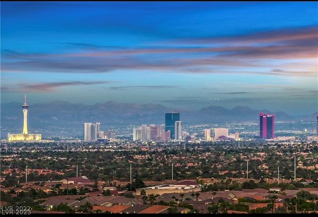 10565 Shiny Skies Dr, House other with 4 bedrooms, 4 bathrooms and null parking in Las Vegas NV | Image 48