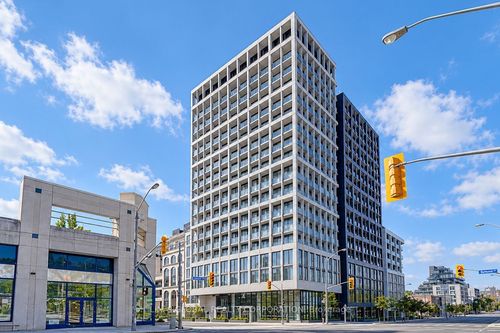 523-2020 Bathurst St, York, ON, M5P0A6 | Card Image
