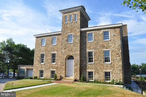 212 Bosley Ave, TOWSON, MD, 21204-4311 | Card Image