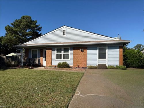 3144 Gaston Dr, Chesapeake, VA, 23323-2615 | Card Image