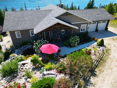 125 Lakeview Dr, House other with 3 bedrooms, 3 bathrooms and 6 parking in Central Kootenay Rd Rural BC | Image 3