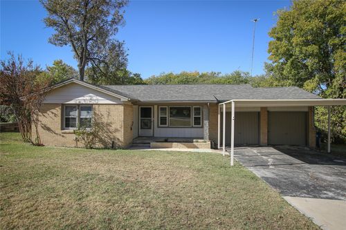 4305 Highland Lake Dr, Lake Worth, TX, 76135-2314 | Card Image