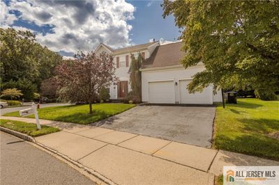 31 Edinburg Lane, House other with 4 bedrooms, 2 bathrooms and null parking in East Brunswick NJ | Image 3