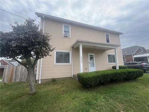 3367 Route 130, Harrison City, PA, 15636-1285 | Card Image