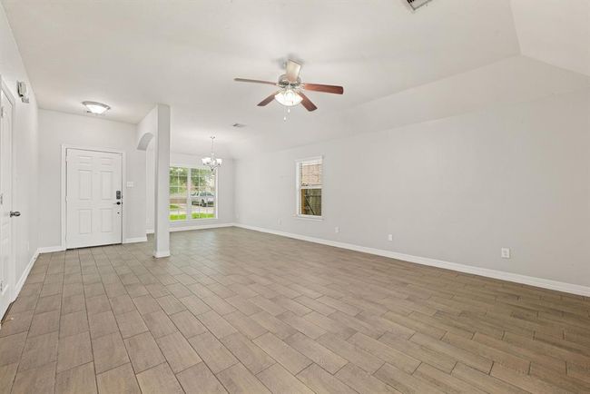 3010 Lockeridge Village Dr, House other with 3 bedrooms, 2 bathrooms and 2 parking in Spring TX | Image 12