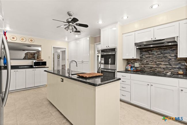 Kitchen | Image 16