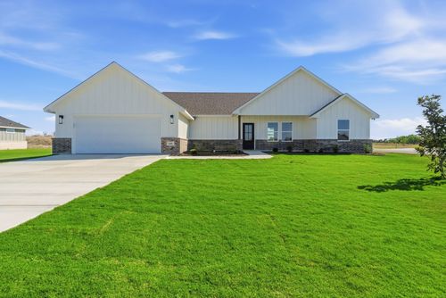 141 Zaragosa Dr, Lipan, TX, 76462 | Card Image