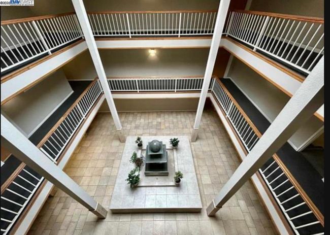 APT-321 - 466 Crescent St, Condo with 1 bedrooms, 1 bathrooms and 1 parking in Oakland CA | Image 11