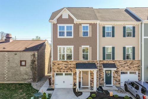 26 Wentworth Ln, Deer Park, OH, 45236-3574 | Card Image