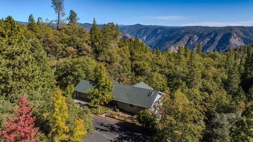 5569 Camp Fire Ct, Hathaway Pines, CA, 95233 | Card Image
