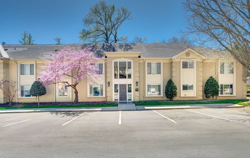 2-4487 Post Pl, Nashville, TN, 37205-1621 | Card Image