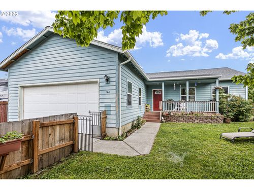 144 Bunting Ct, Roseburg, OR, 97471-9815 | Card Image