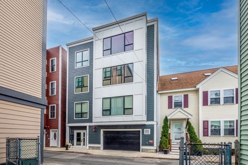 3-165-167 Bowen St, Boston, MA, 02127-4813 | Card Image