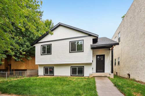 933 Beech St, Saint Paul, MN, 55106-4524 | Card Image