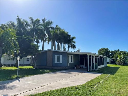 37-130 Grassy Key Ln, NAPLES, FL, 34114-8435 | Card Image