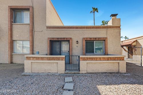 37-10411 N 11th Ave, Phoenix, AZ, 85021-2288 | Card Image