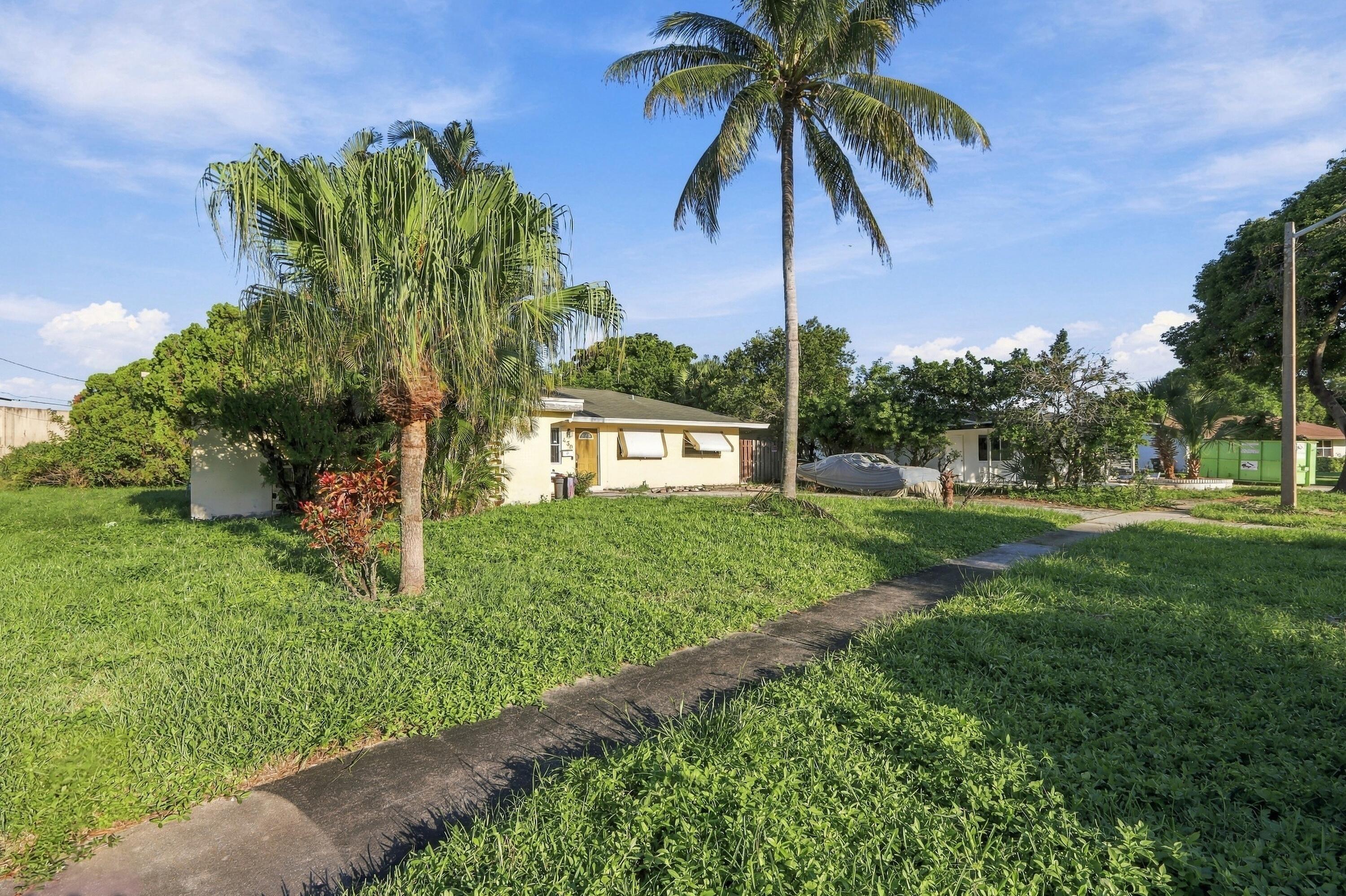 Residential in West Palm Beach 4