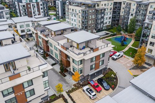 30-20849 78b Ave, Langley, BC, V2Y0X6 | Card Image