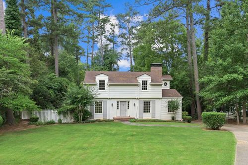 3156 E Wood Valley Rd Nw, Atlanta, GA, 30327-1520 | Card Image