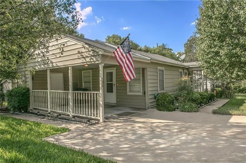 206 Renfro St, Rockwall, TX, 75087-4703 | Card Image