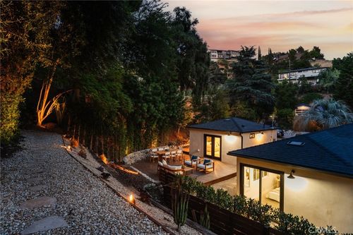 1915 N Avenue 52, Highland Park, CA, 90042-1022 | Card Image