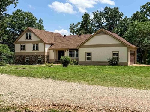201 E Marshall Dr, Cherokee Village, AR, 72529-4806 | Card Image