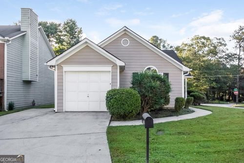 1136 Oakwood Manor Ct, Decatur, GA, 30032-2353 | Card Image