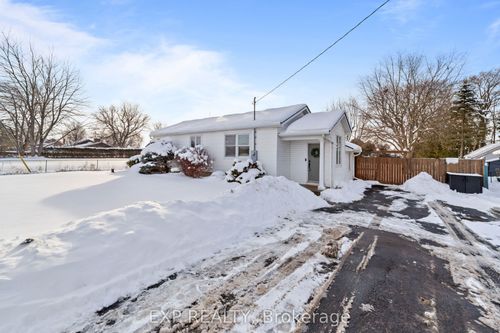 5051 Wellington Rd S, London, ON, N6E3X9 | Card Image