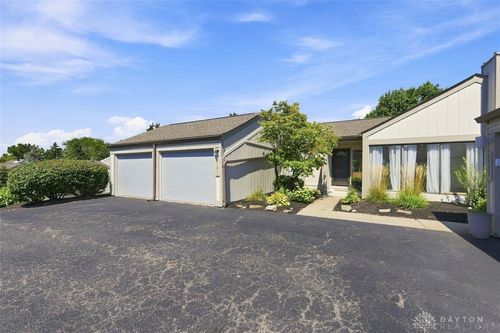 8131 Timbertree Way, West Chester, OH, 45069 | Card Image