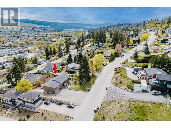 11885 Middleton Rd, House other with 5 bedrooms, 4 bathrooms and 3 parking in Lake Country BC | Image 72