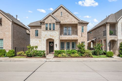 435 Renaissance Ln, Irving, TX, 75060-4268 | Card Image