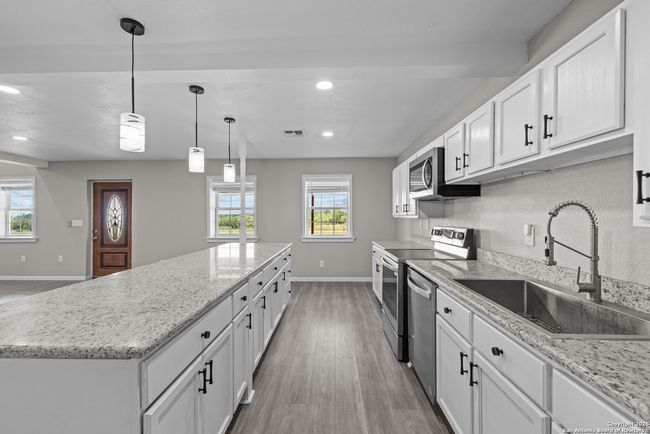 3041 Fm 3335, House other with 5 bedrooms, 3 bathrooms and null parking in Stockdale TX | Image 21