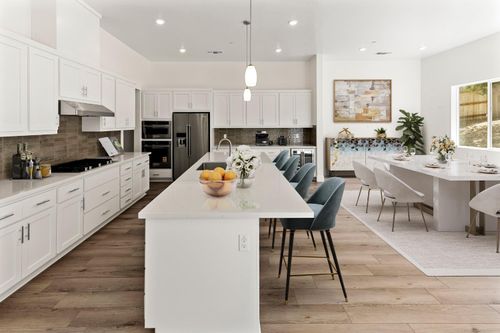 410 Canyon Dr, Auburn, CA, 95603 | Card Image