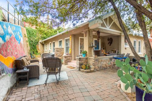 14 Maxfield Ave, Bisbee, AZ, 85603-1091 | Card Image