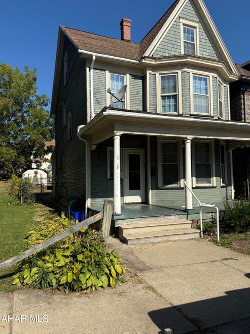 1614 20th Ave, Altoona, PA, 16601-2742 | Card Image