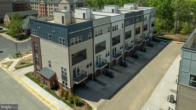 2632 Neabsco Common Pl, Townhouse with 3 bedrooms, 3 bathrooms and null parking in WOODBRIDGE VA | Image 46