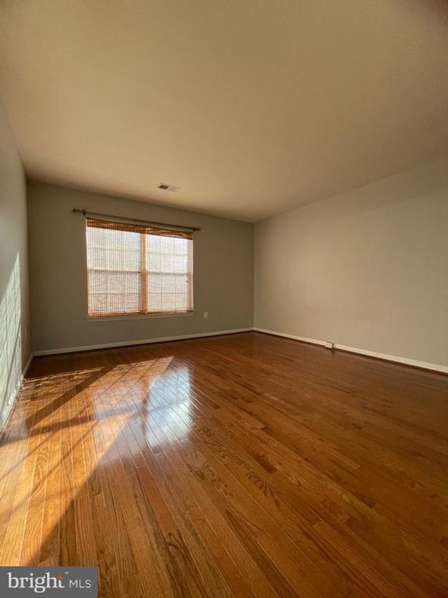 20121 Hardwood Ter, Townhouse with 3 bedrooms, 4 bathrooms and null parking in ASHBURN VA | Image 11